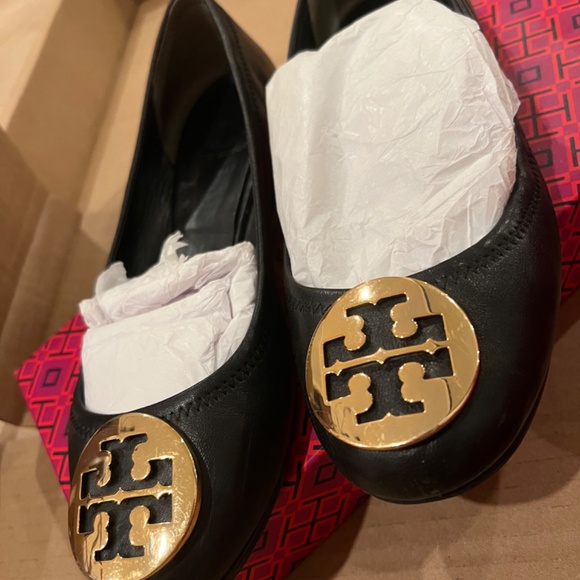 Tory Burch ballet flats  in Black - Picture 6 of 11